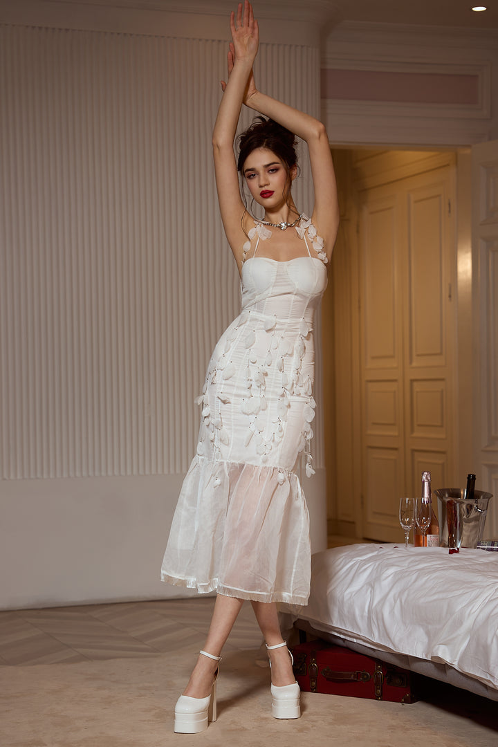 Sesidy Cassie White Flower Mesh Midi Dress in White