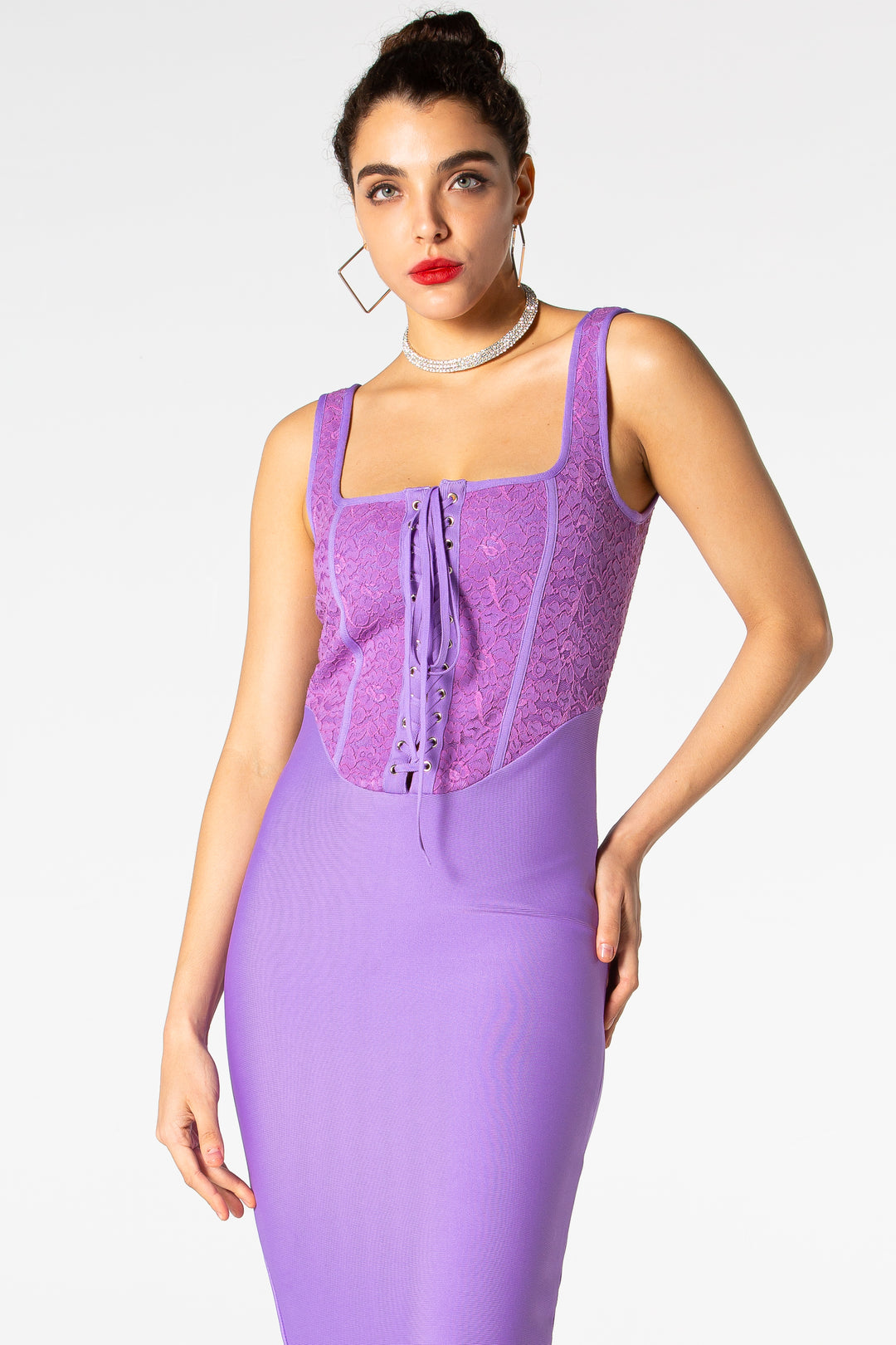 Sesidy Kamilah Lace Maxi Dress in Purple