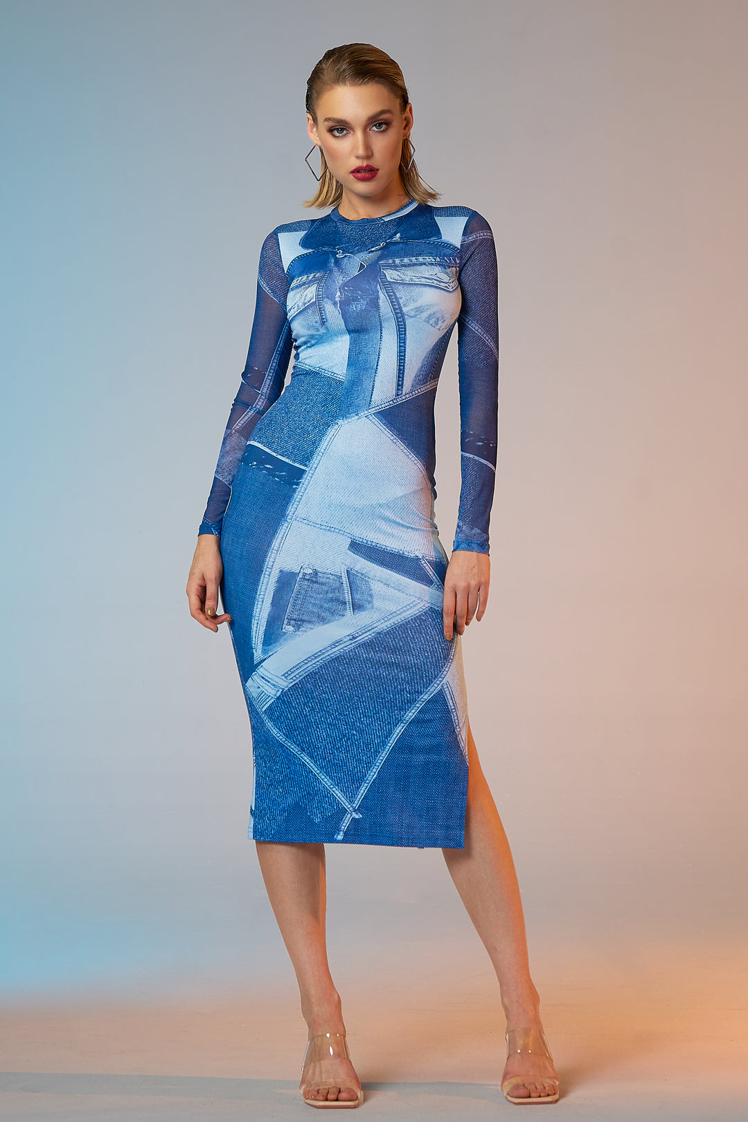 Sesidy Genesis Blue Printed Midi Dress in Blue