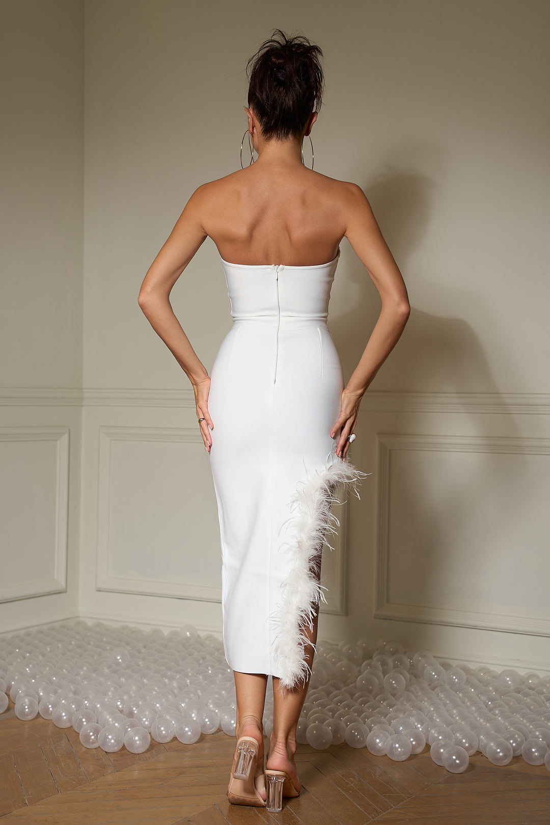 Sesidy Leilani Stunning Feather White Dress in S
