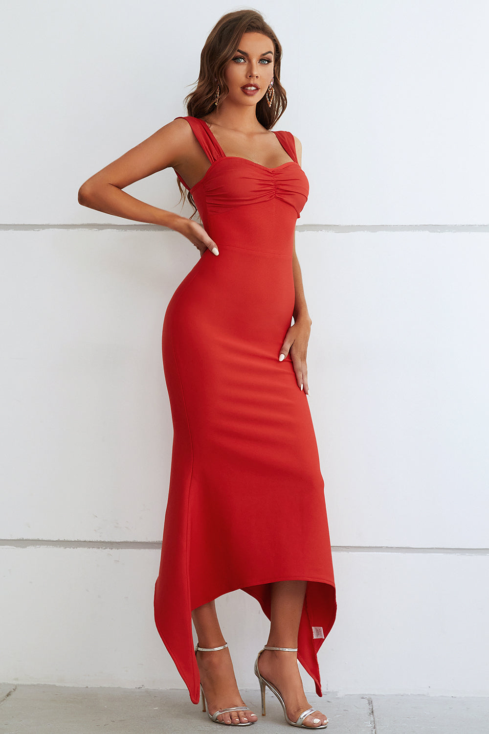 Sesidy Cinthia Sleeveless Long Evening Dress in Red