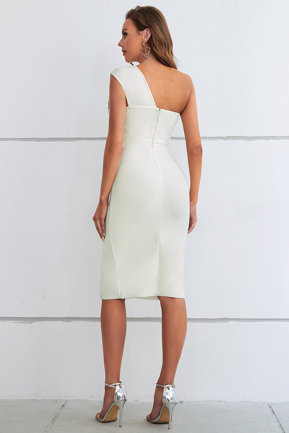 Sesidy Laraine One Shoulder Asymmetric Dress in White