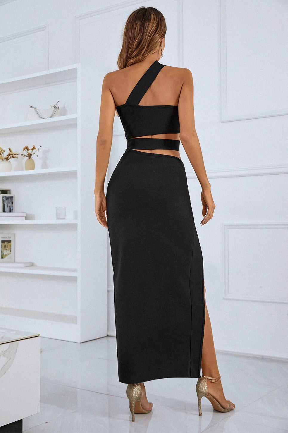 Sesidy Karlow Asymmetric High Slit Dress in Black